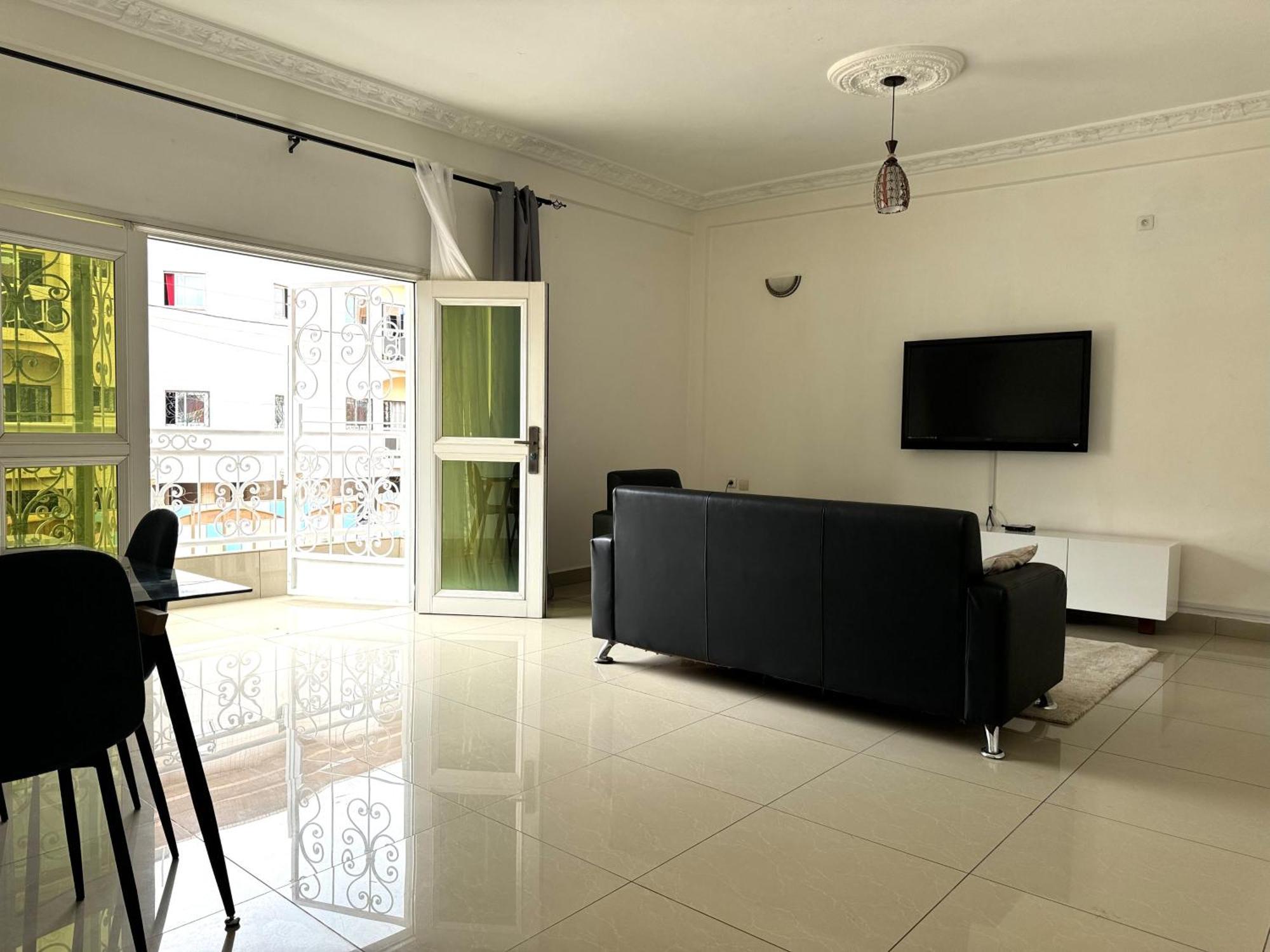 Appartements Modernes, Wifi, Tv - Yaounde, Omnisports المظهر الخارجي الصورة