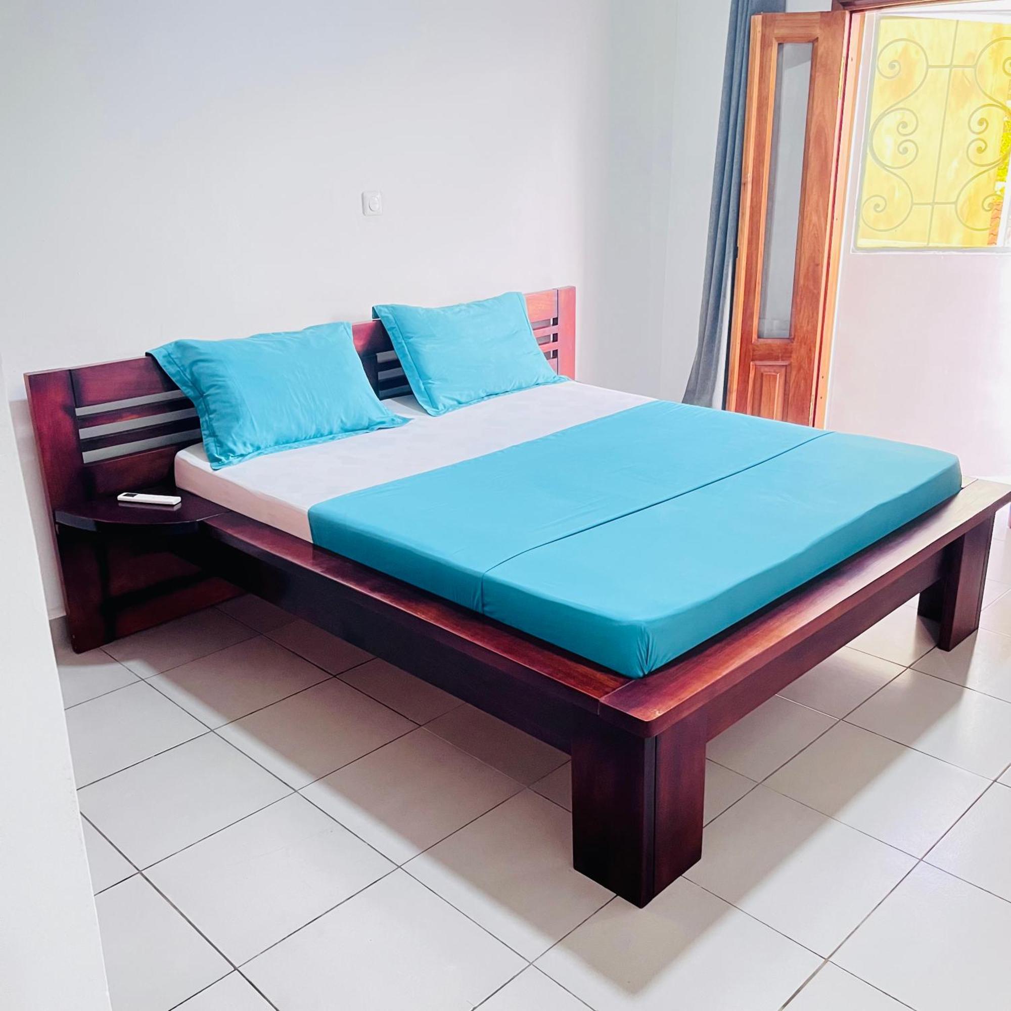 Appartements Modernes, Wifi, Tv - Yaounde, Omnisports المظهر الخارجي الصورة